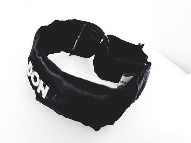 Noar - Satenski ovratnik